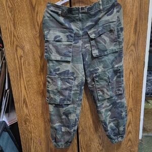 Like an Angel Green Camouflage Women Jeans